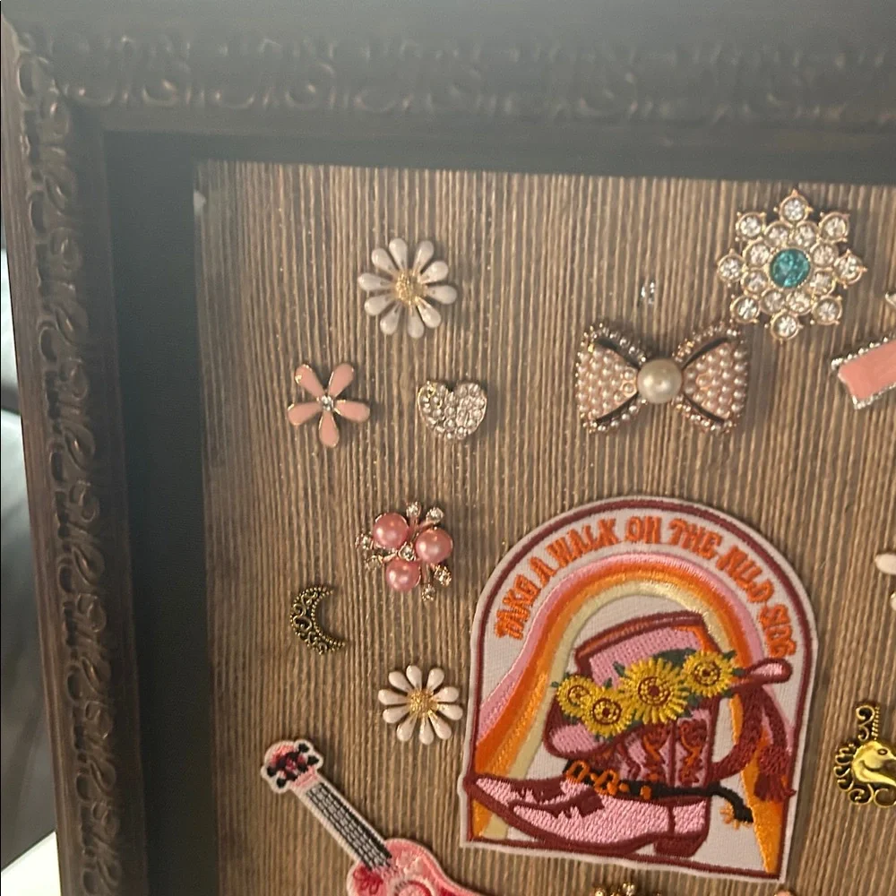 Decorative Framed Pink & Orange Embellished Patch Art western style